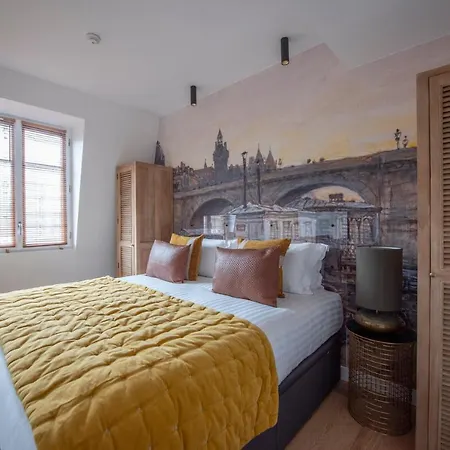 Apartment O'lord, 4 Etoiles, De Luxe Champs-elysees Paris