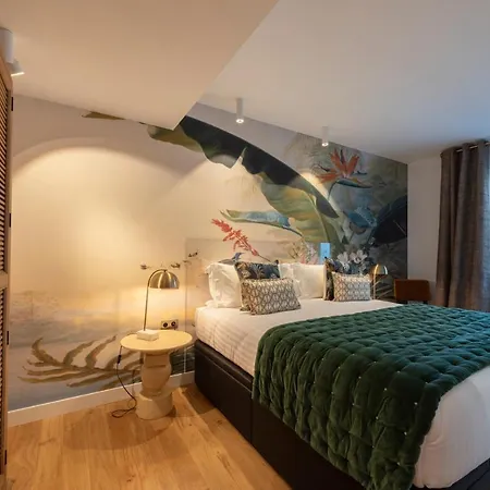 O'lord, 4 Etoiles, De Luxe Champs-elysees Apartment *