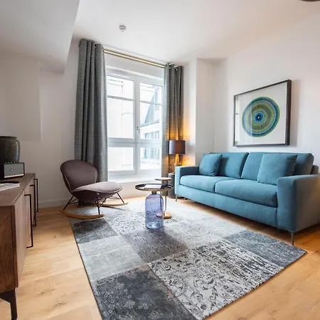 O'lord, 4 Etoiles, De Luxe Champs-elysees Apartment