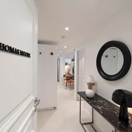 O'lord, 4 Etoiles, De Luxe Champs-elysees Apartment *