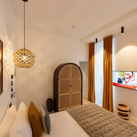 Apartment O'lord, 4 Etoiles, De Luxe Champs-elysees Paris