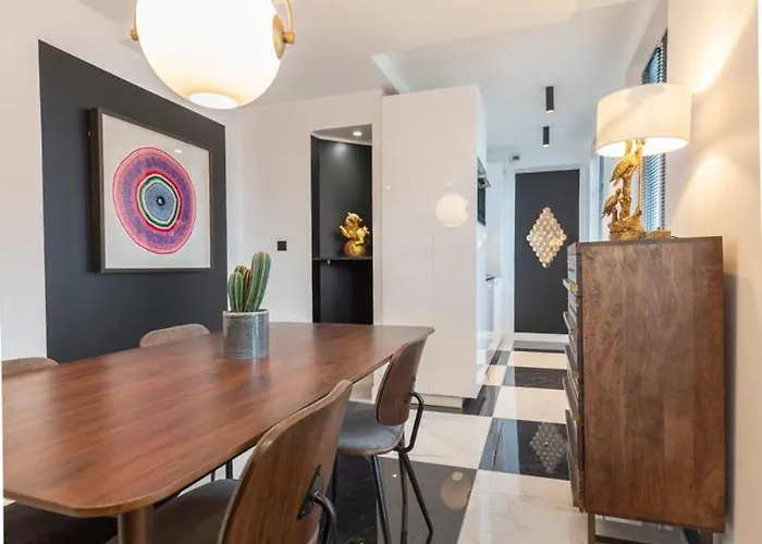 Daire O'lord, 4 Etoiles, De Luxe Champs-elysees Paris