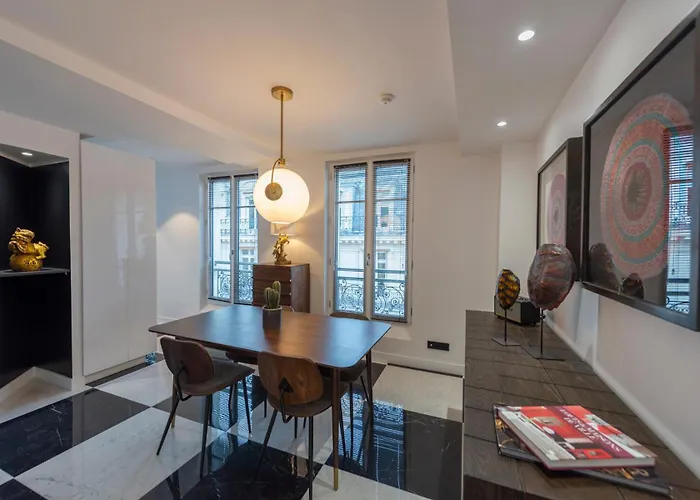 O'lord, 4 Etoiles, De Luxe Champs-elysees Paris