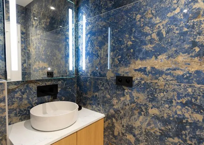 O'lord, 4 Etoiles, De Luxe Champs-elysees Paris