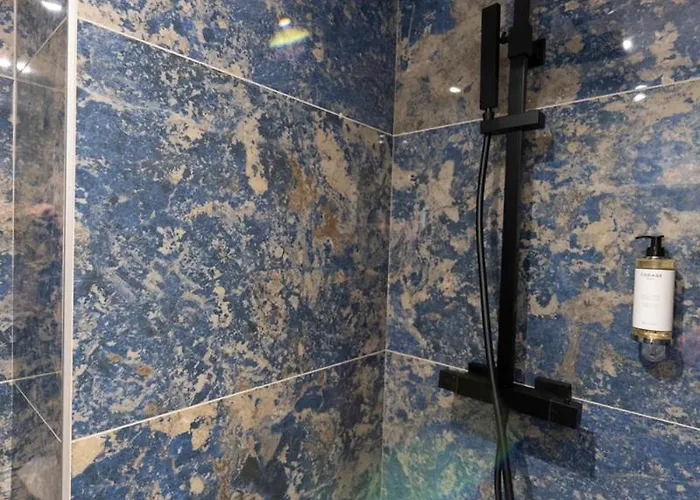 O'lord, 4 Etoiles, De Luxe Champs-elysees Paris