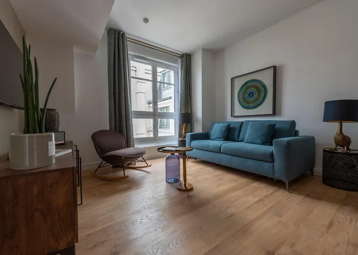 Daire O'lord, 4 Etoiles, De Luxe Champs-elysees Paris