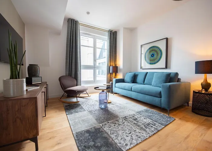 O'lord, 4 Etoiles, De Luxe Champs-elysees Daire *