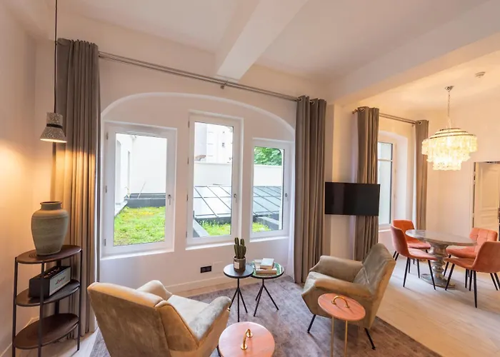 Daire O'lord, 4 Etoiles, De Luxe Champs-elysees Paris