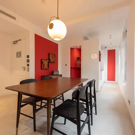 O'lord, 4 Etoiles, De Luxe Champs-elysees Apartman Párizs
