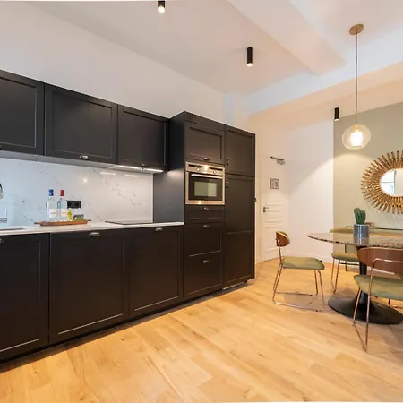 O'lord, 4 Etoiles, De Luxe Champs-elysees Apartman