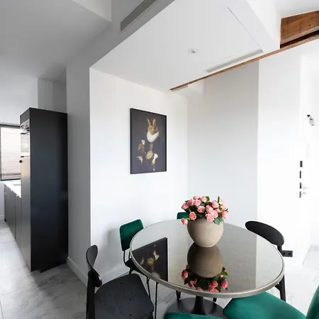 O'lord, 4 Etoiles, De Luxe Champs-elysees Apartman Párizs